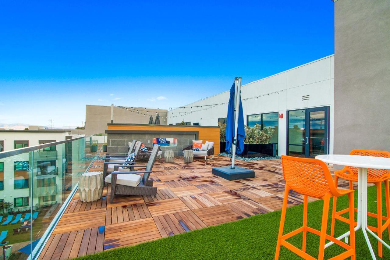 Global Luxury Suites In Menlo Park Bagian luar foto